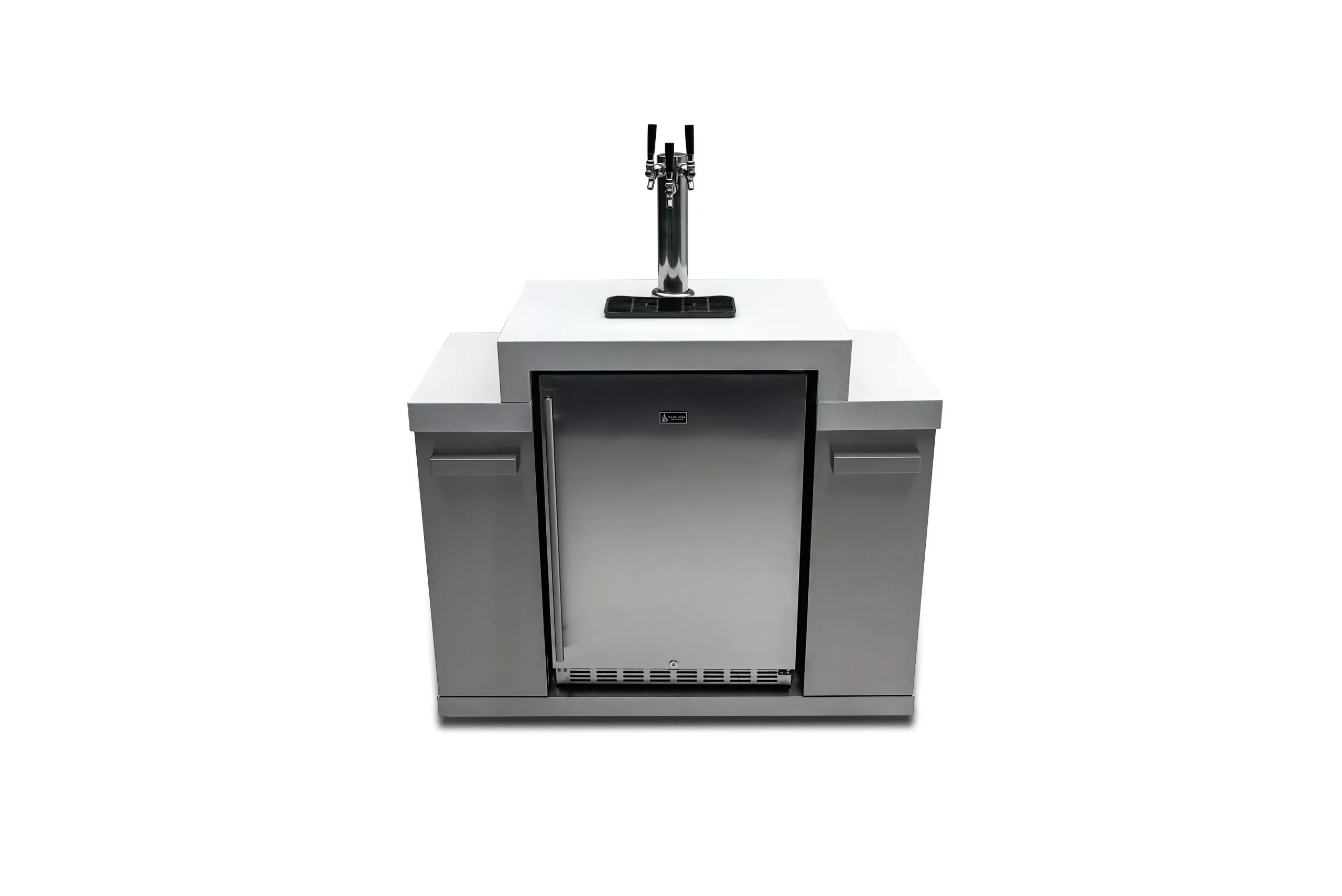 Mont Alpi 3-Tap Outdoor Kegerator