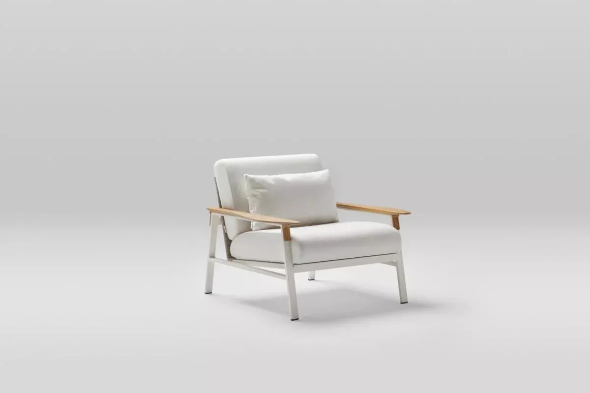 Point City Outdoor Armchair