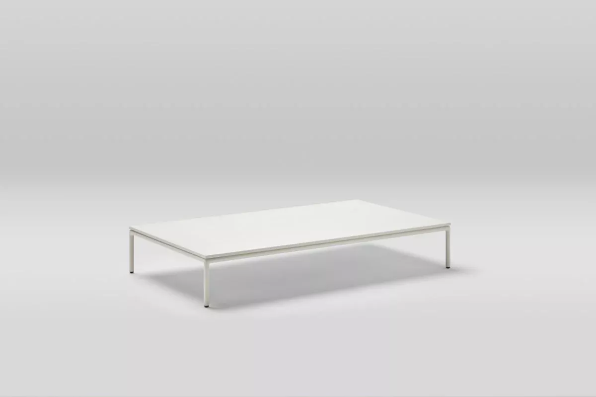 Point City Rectangular Outdoor Coffee Table