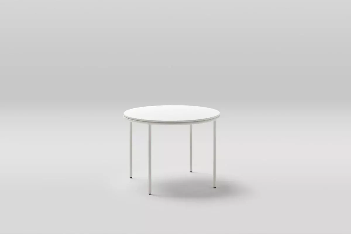 Point City Round Outdoor Corner Table