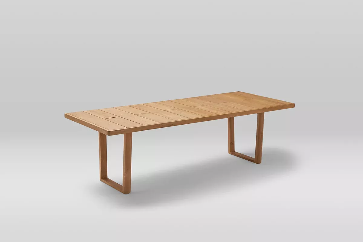 Point Heritage 102-Inch Rectangular Outdoor Dining Table