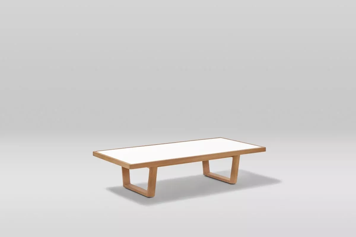 Point Heritage 56-Inch Rectangular Outdoor Coffee Table