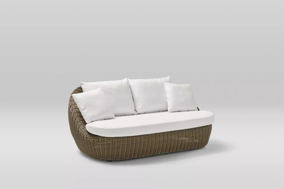 Point Heritage Curved 2-Seater Outdoor Sofa