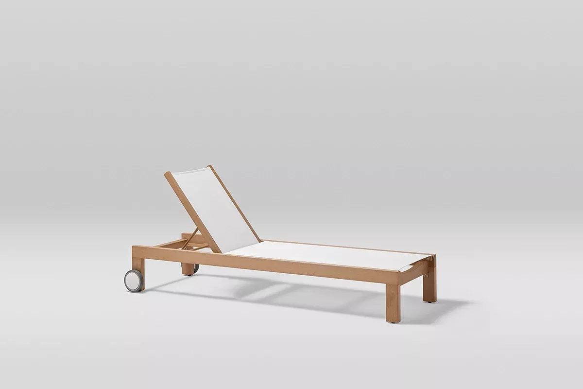 Point Kahn Batyline Reclining Outdoor Chaise