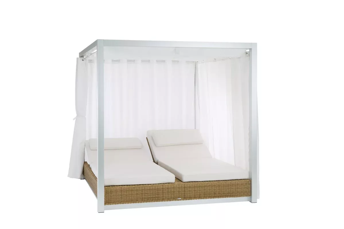 Point Sunset Double Reclining Chaise with Curtains