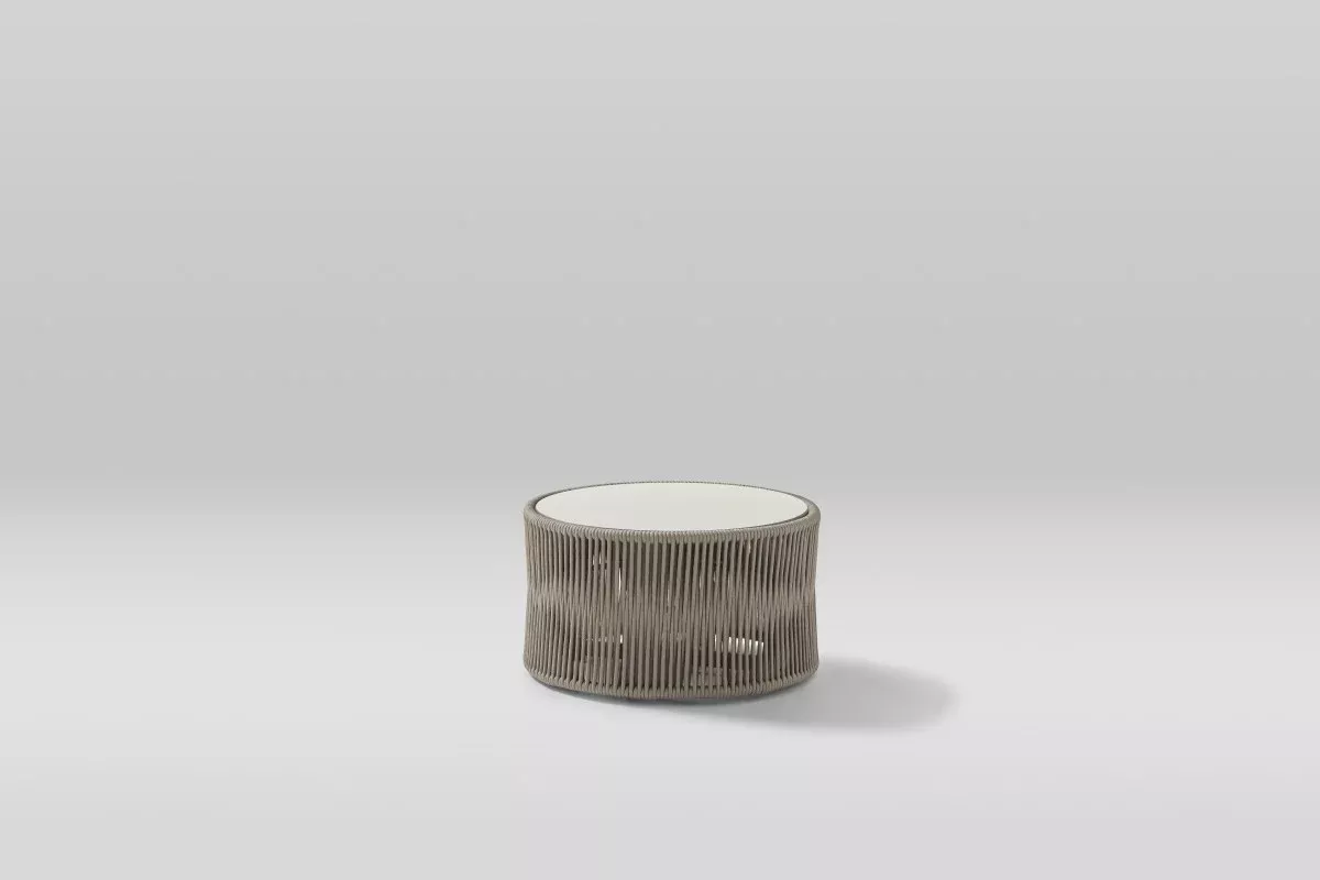 Point Weave 69 cm Round Outdoor Coffee Table