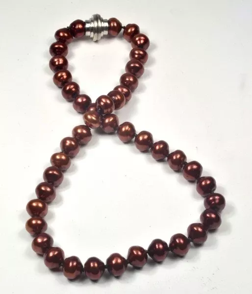 Rose Pearl Necklace
