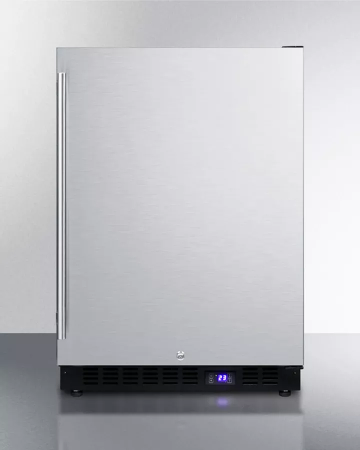 SUMMIT – 24″ Wide Outdoor All-Freezer With Icemaker