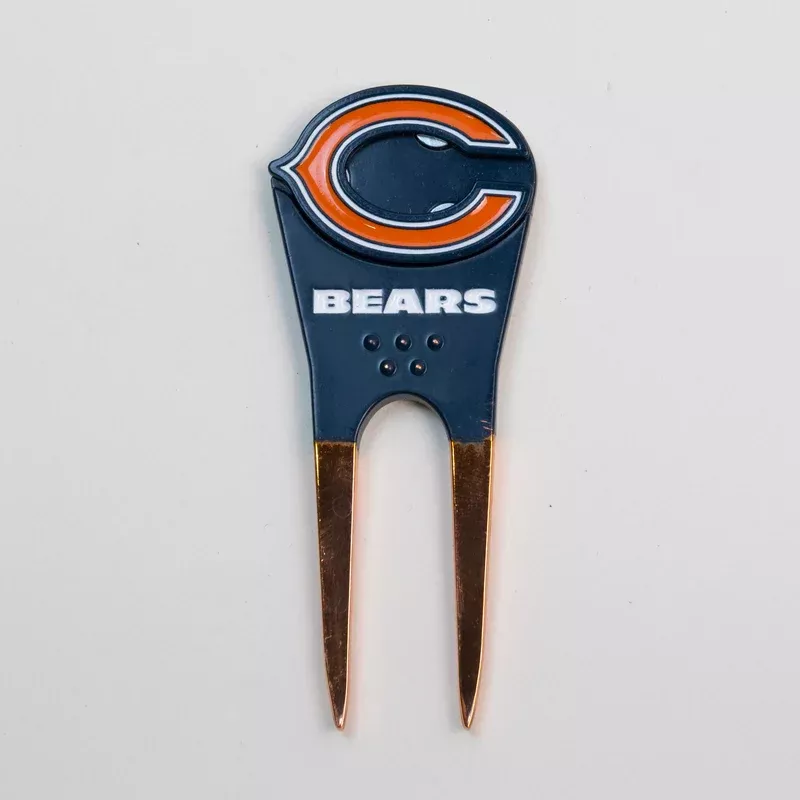 Team Golf NFL Die Cut Divot Tool With 2 Ball Markers
